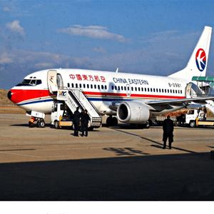 查干湖空运代理航空快运业稳步发展的原因是什么？